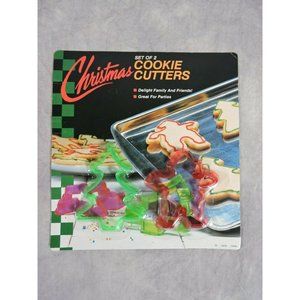 Vintage Plastic Christmas Cookie Cutters Set of 2 NEW Unopened Package